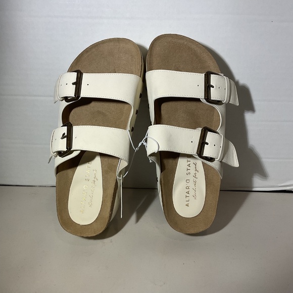 Altar'd State Serenna Ivory Platform Sandals Size 7.5 - Picture 3 of 9